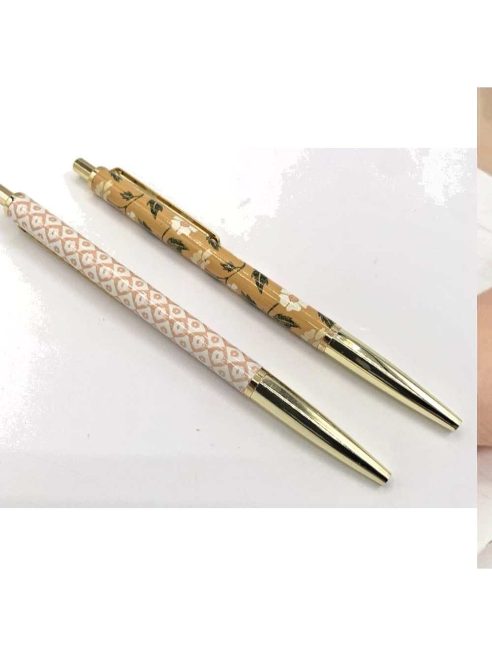 Set/2 Avalon Gel Pens Yellow Floral Barrel Metal Body Medium Black Ink Quick Dry